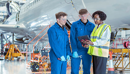 Workers talking to eachother